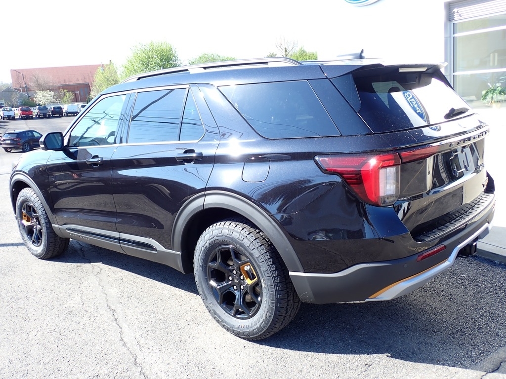 2026 Ford Explorer Tremor Agate Black at Star Lake Ford