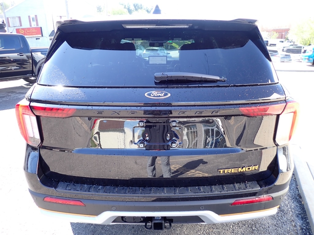 2026 Ford Explorer Tremor Agate Black at Star Lake Ford