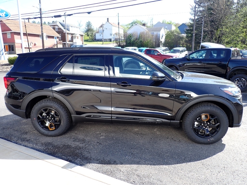 2026 Ford Explorer Tremor Agate Black at Star Lake Ford