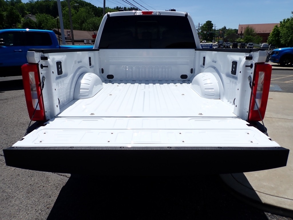 2026 Ford F-250 Super Duty  WHITE at Star Lake Ford