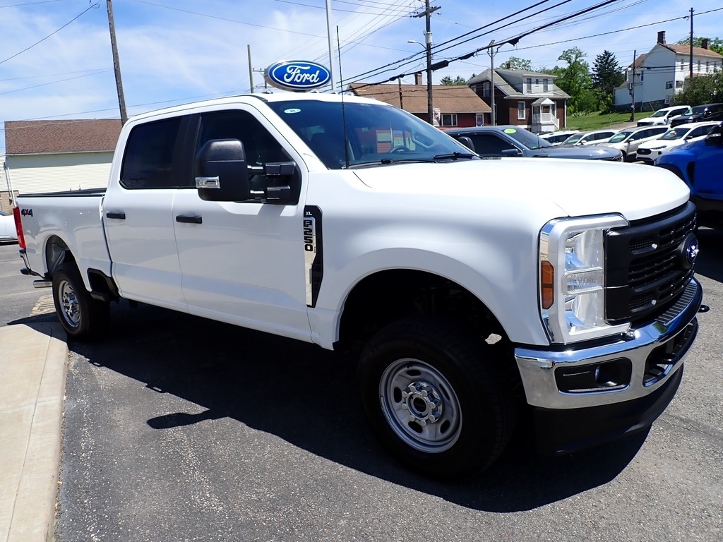 2026 Ford F-250 Super Duty  WHITE at Star Lake Ford