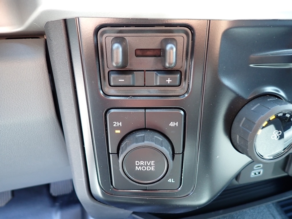 2026 Ford F-250 Super Duty  WHITE at Star Lake Ford