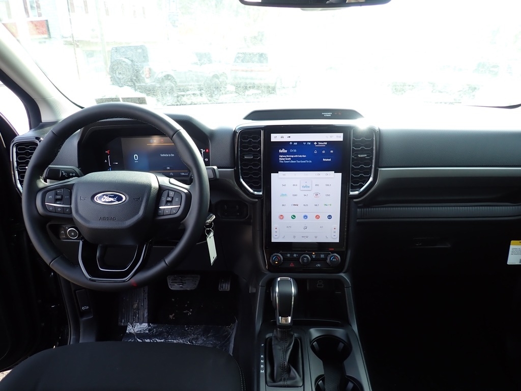 2025 Ford Ranger XLT - 11