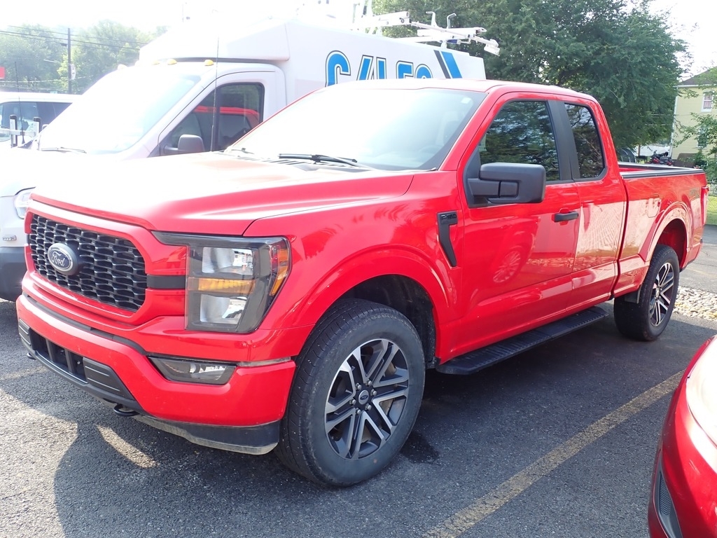 2023 Ford F-150 XLT RACE RED at Star Lake Ford