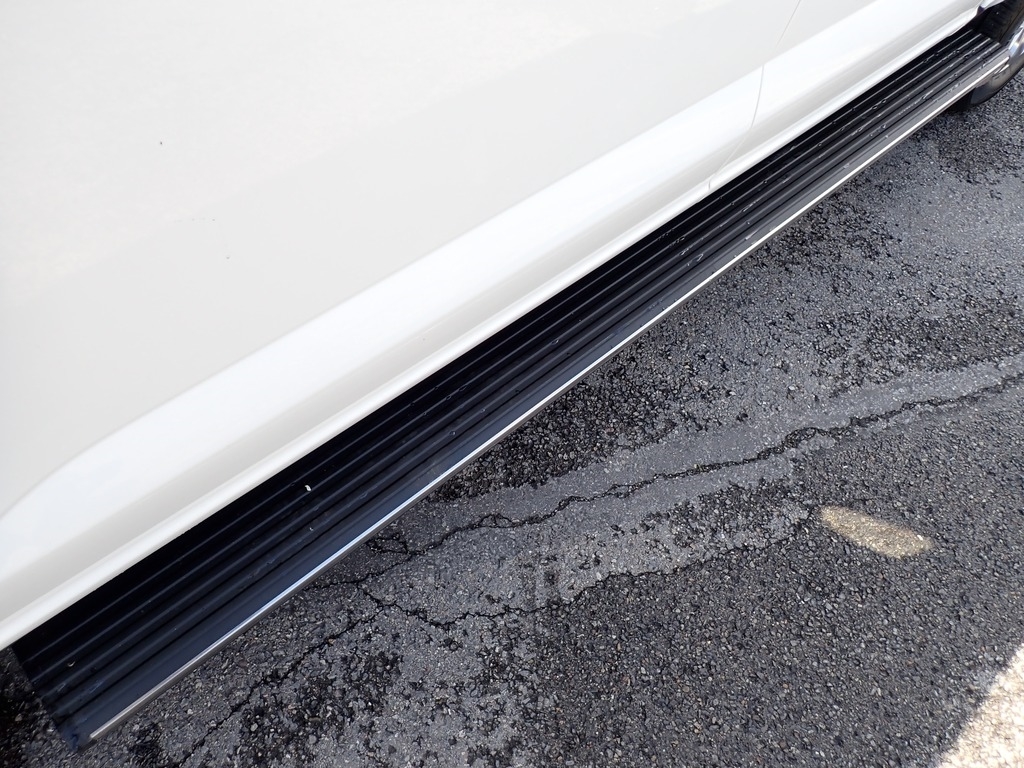 2022 Ford F-150 Platinum Star White Metallic Tri-Coat at Star Lake Ford