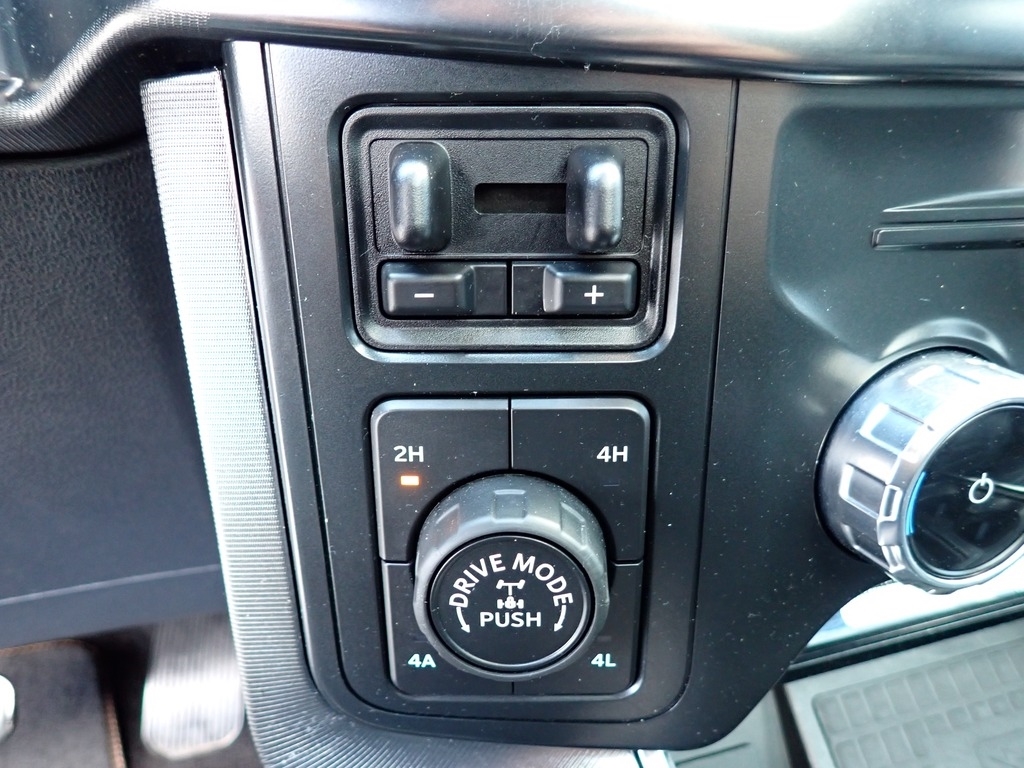 2022 Ford F-150 Platinum Star White Metallic Tri-Coat at Star Lake Ford