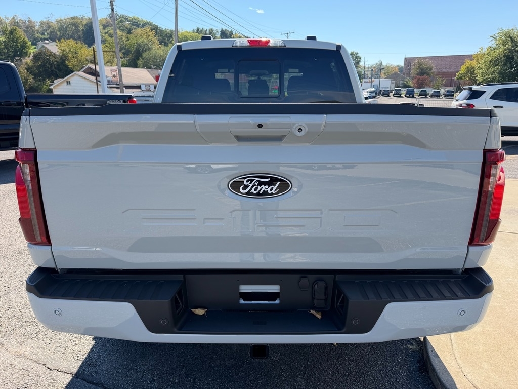 2026 Ford F-150 photo 4 of 20