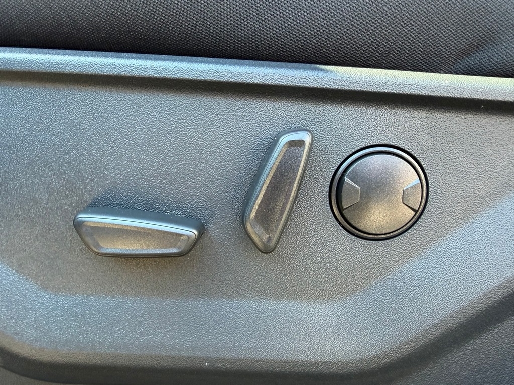 2026 Ford F-150 photo 17 of 20