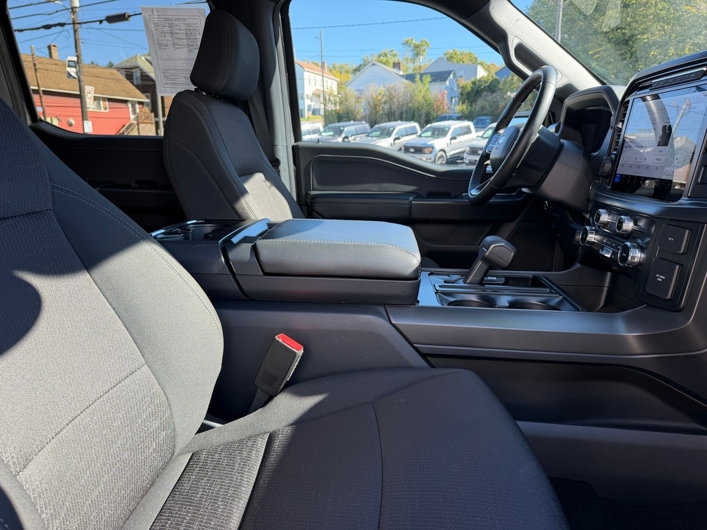 2024 Ford F-150 photo 9 of 30