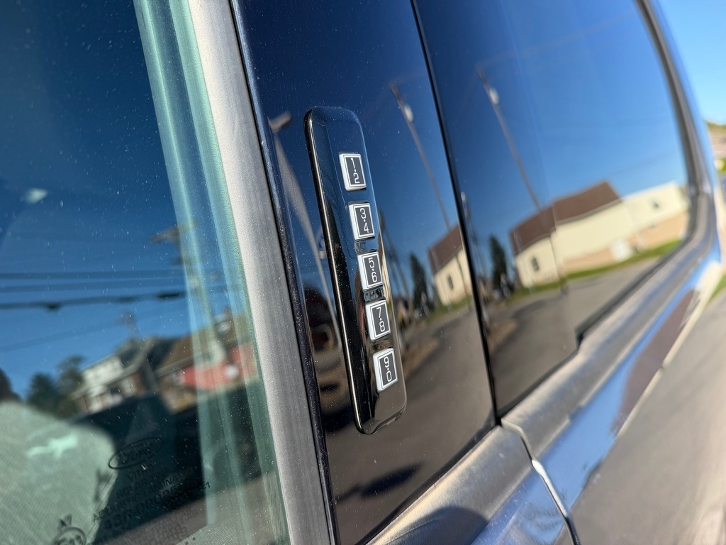 2024 Ford F-150 photo 14 of 30