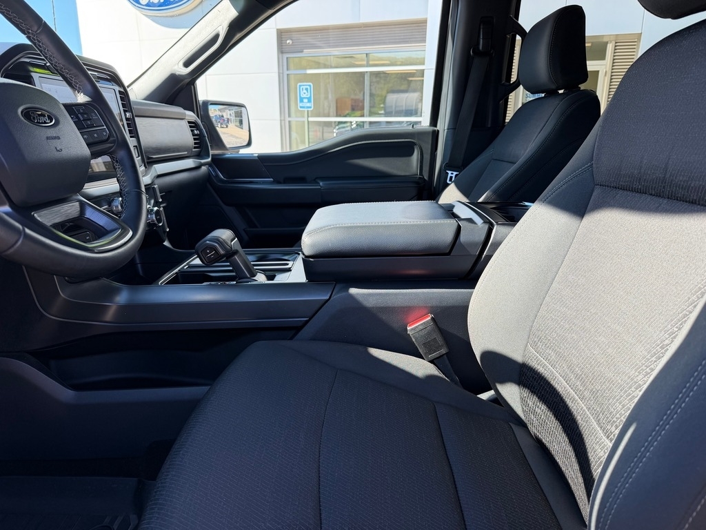 2024 Ford F-150 photo 17 of 30
