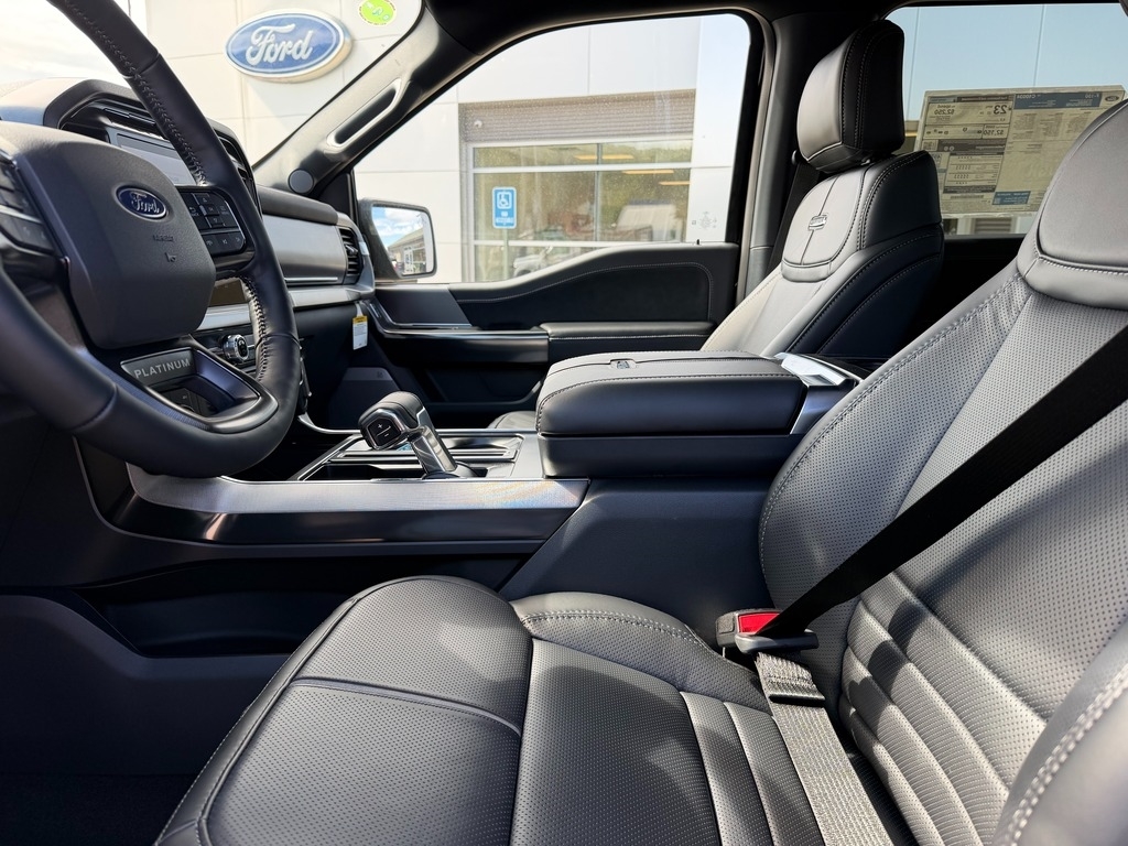 2026 Ford F-150 Platinum - 11