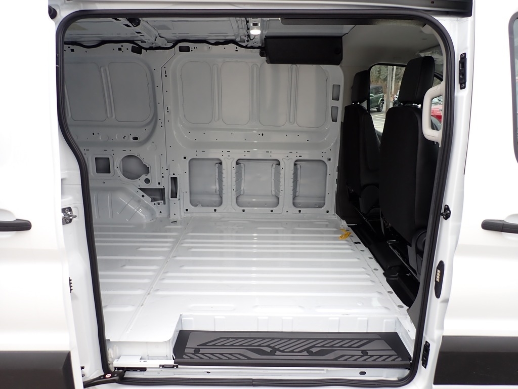 2026 Ford Transit 150 - 7
