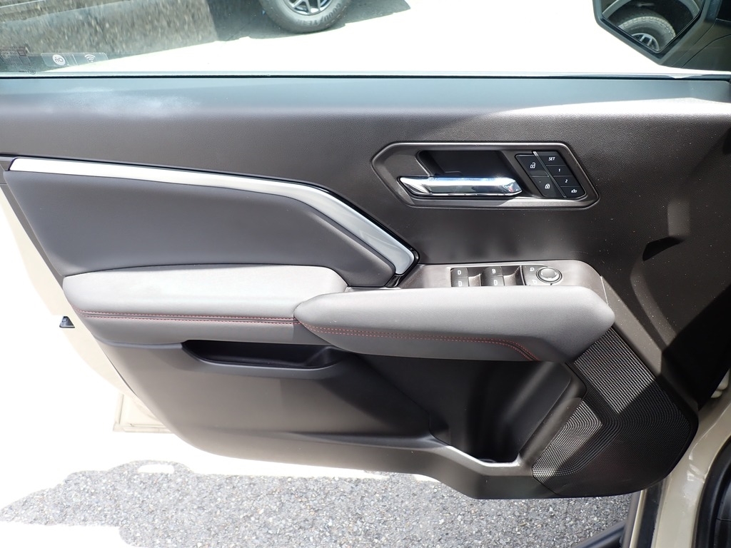 2023 Chevrolet Colorado 4WD Z71  at Auto Estates