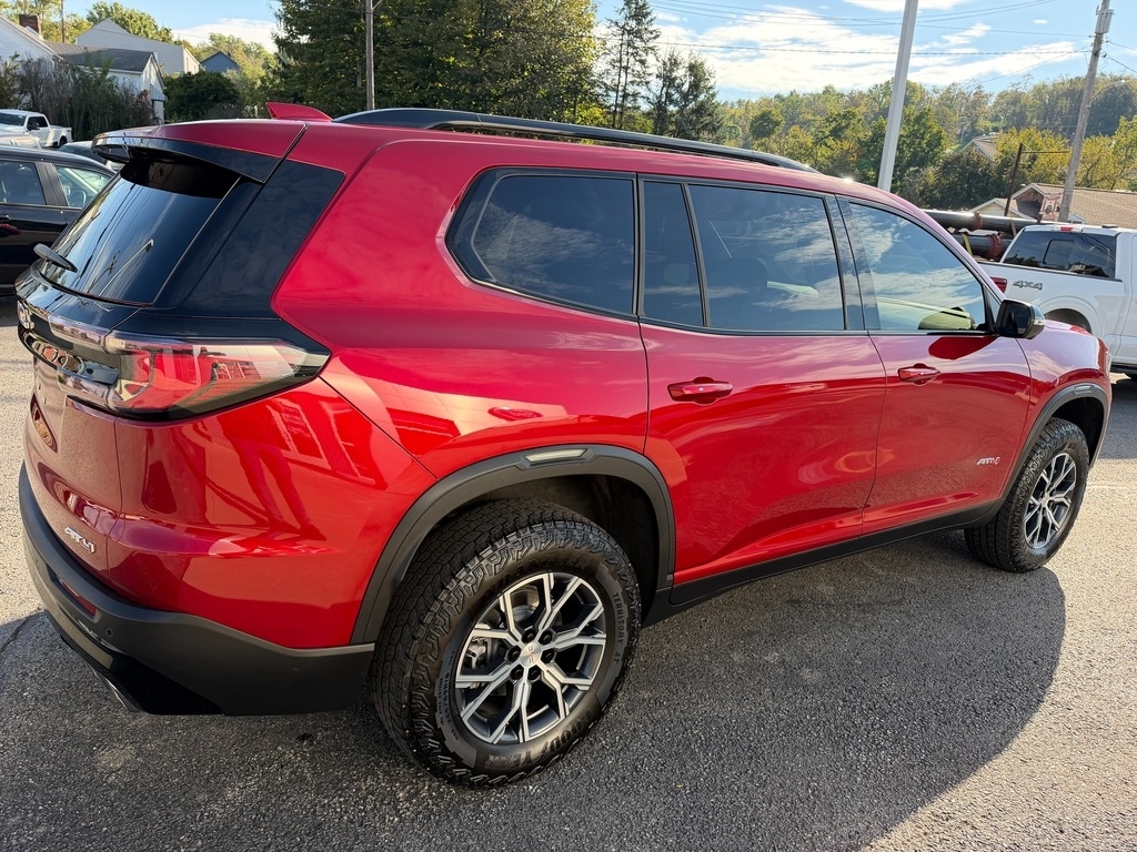 2025 GMC Acadia photo 7 of 30