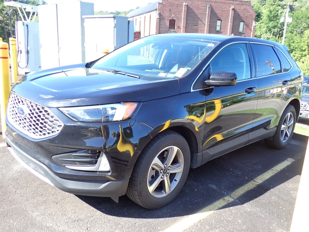 2024 Ford Edge SEL Agate Black at Star Lake Ford