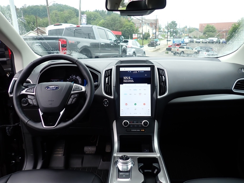 2024 Ford Edge SEL Agate Black at Star Lake Ford