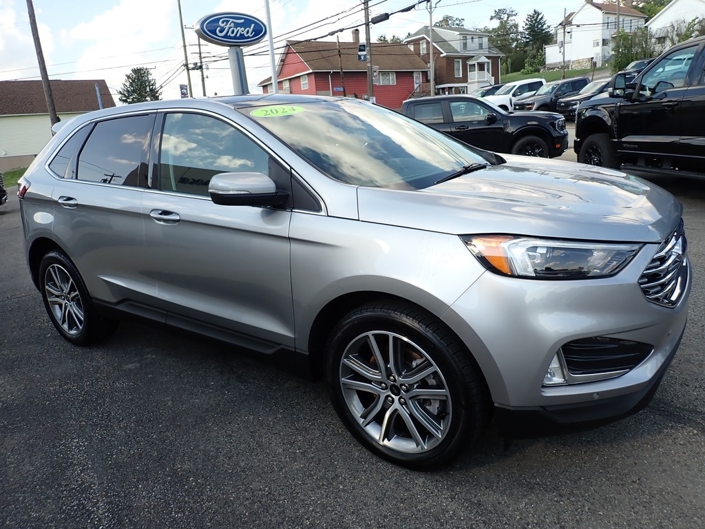 2024 Ford Edge Titanium Iconic Silver at Star Lake Ford