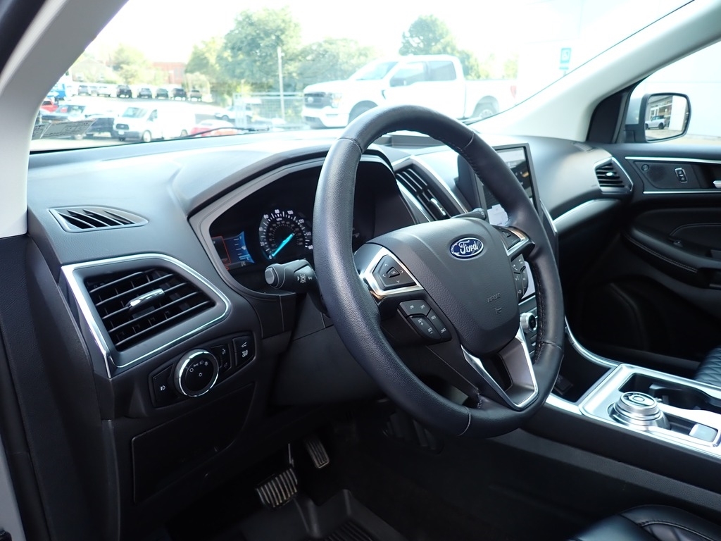 2024 Ford Edge Titanium Iconic Silver at Star Lake Ford