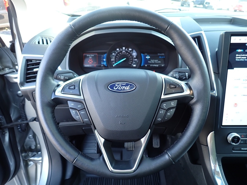 2024 Ford Edge Titanium Iconic Silver at Star Lake Ford