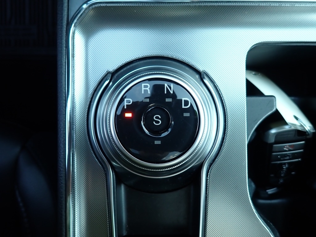2024 Ford Edge Titanium Iconic Silver at Star Lake Ford