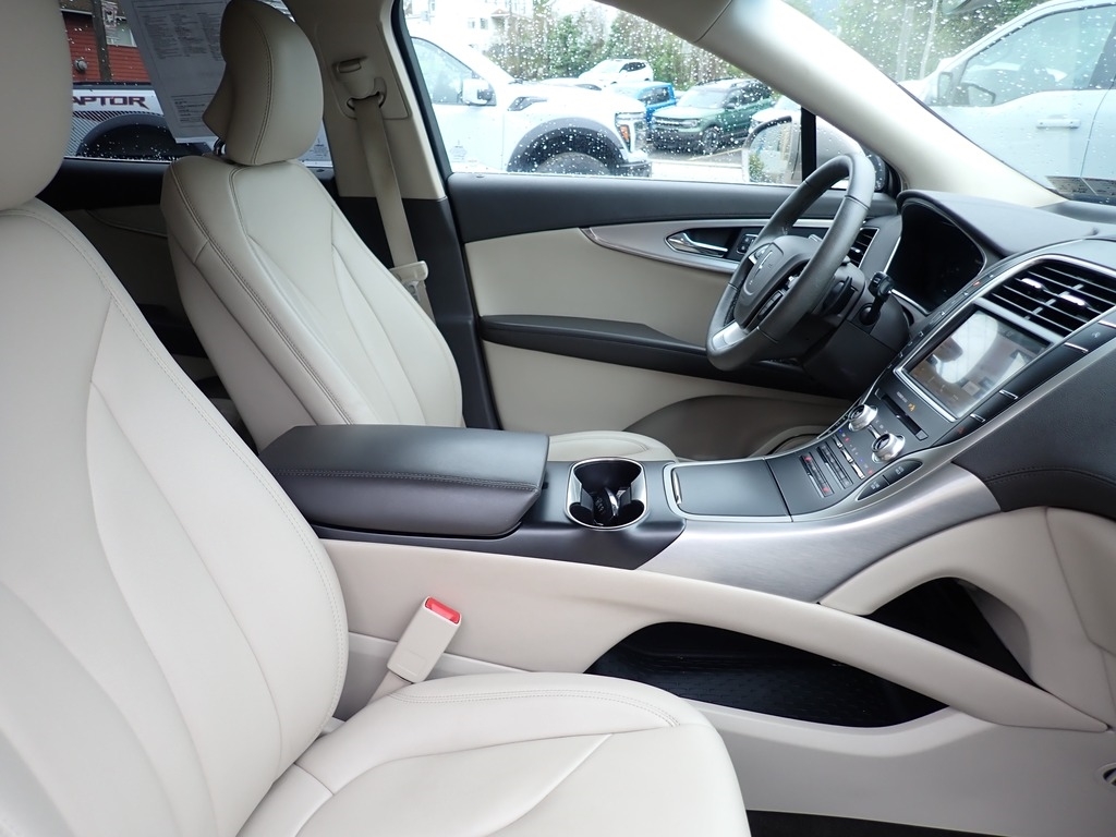 2019 Lincoln Nautilus - 7