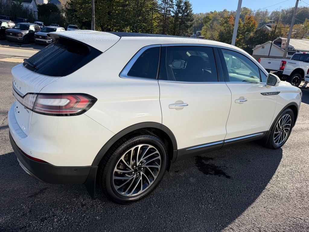 2020 Lincoln Nautilus photo 6 of 30