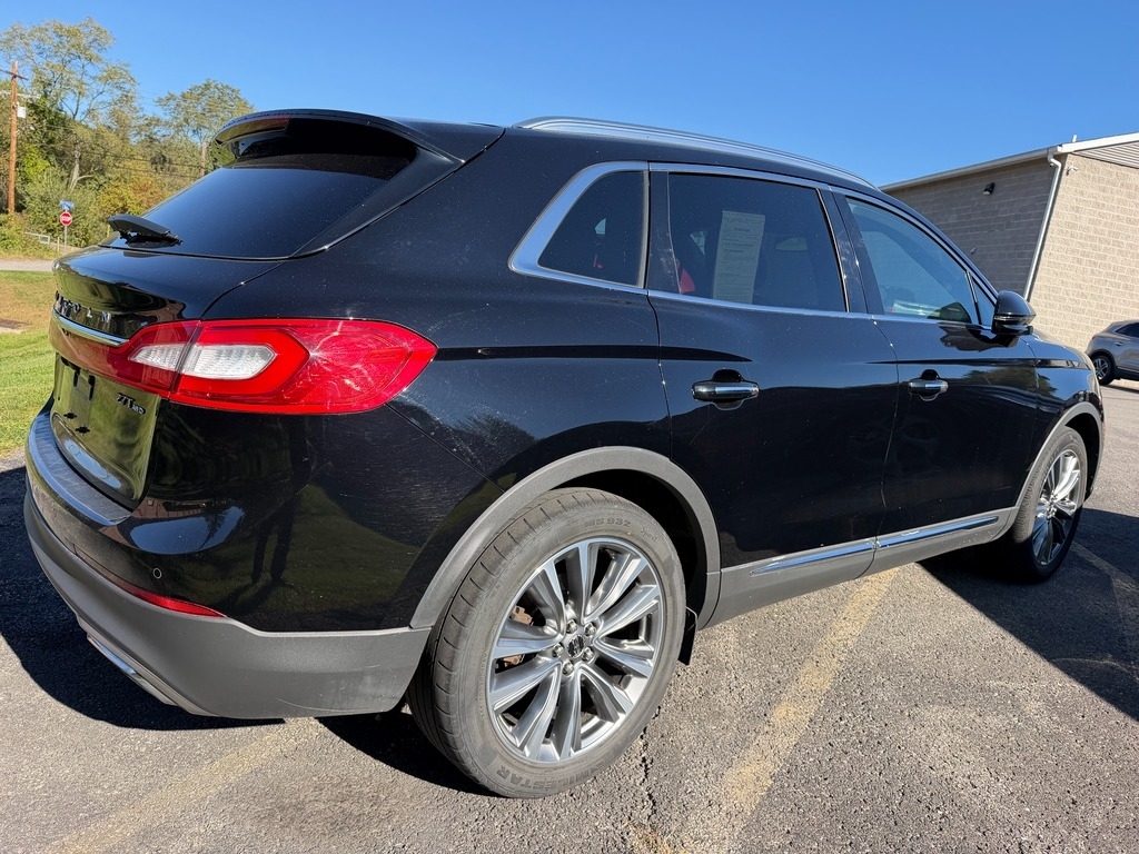 2018 Lincoln MKX photo 3 of 5