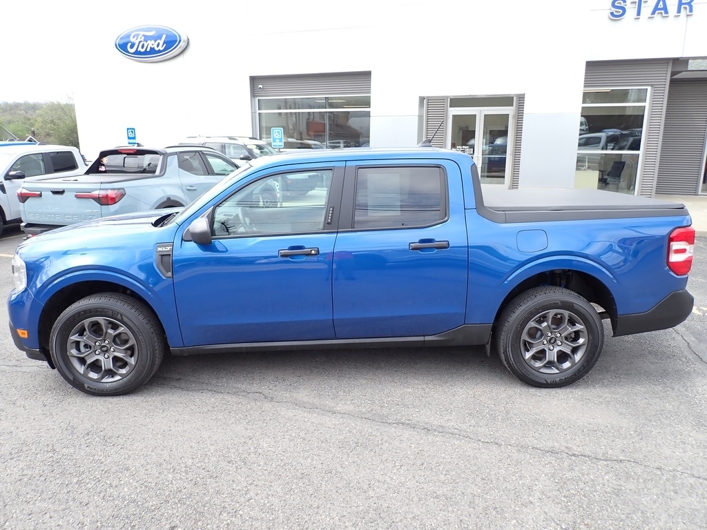 2023 Ford Maverick XLT - 1