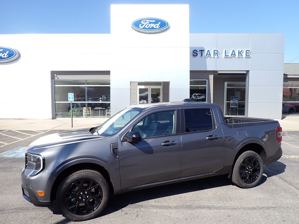2026 Ford Maverick Lariat CARBON GRY at Star Lake Ford