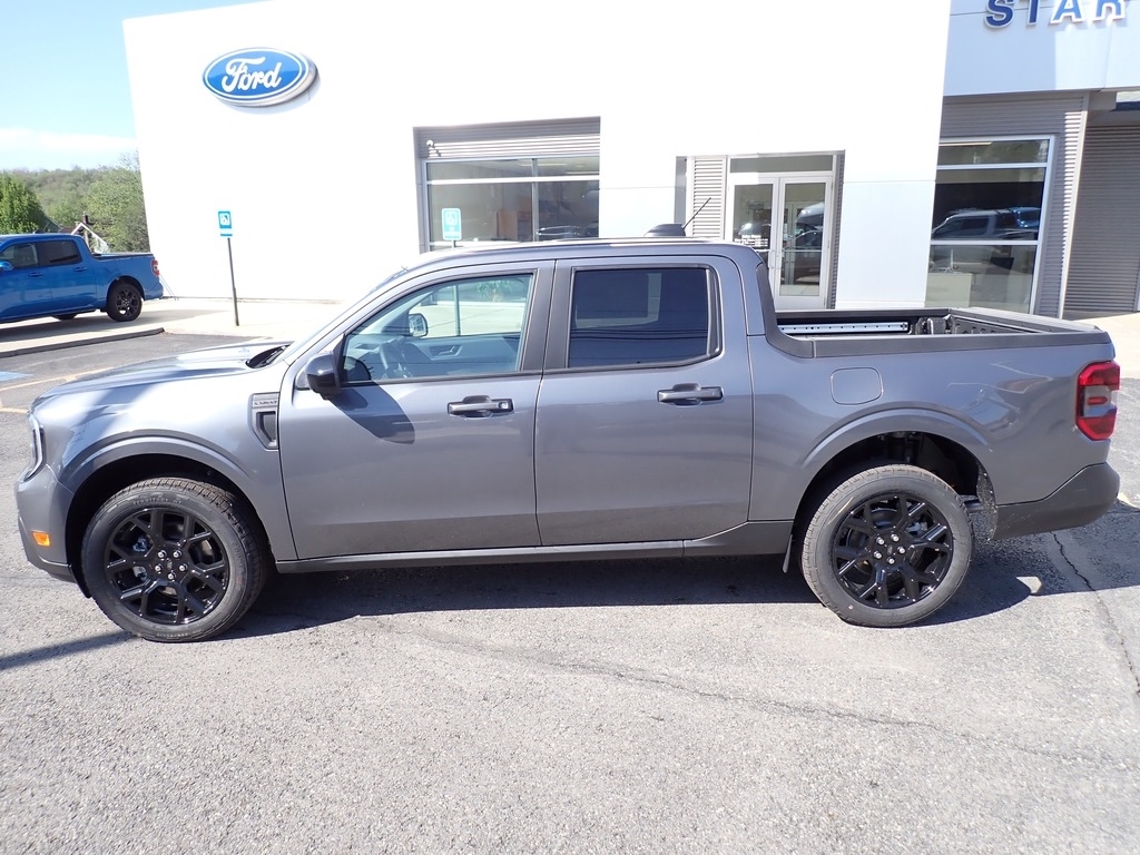 2026 Ford Maverick Lariat CARBON GRY at Star Lake Ford