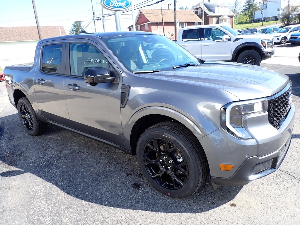2026 Ford Maverick Lariat CARBON GRY at Star Lake Ford