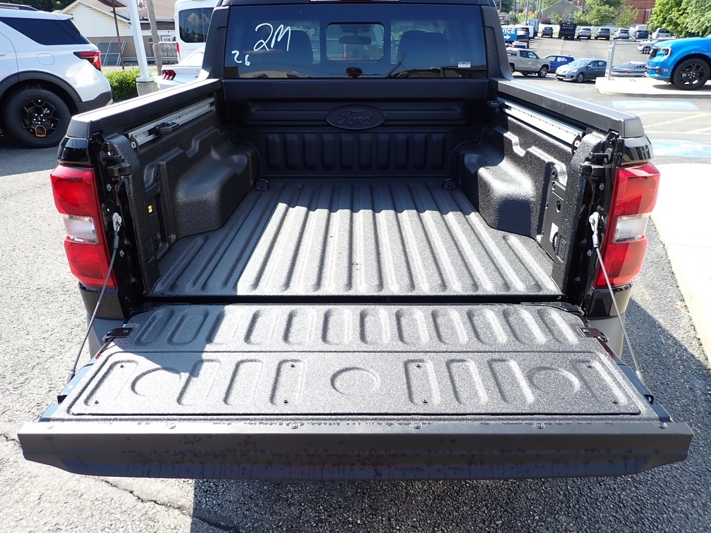 2026 Ford Maverick Lariat Shadow Black at Star Lake Ford
