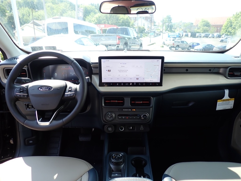 2026 Ford Maverick Lariat Shadow Black at Star Lake Ford