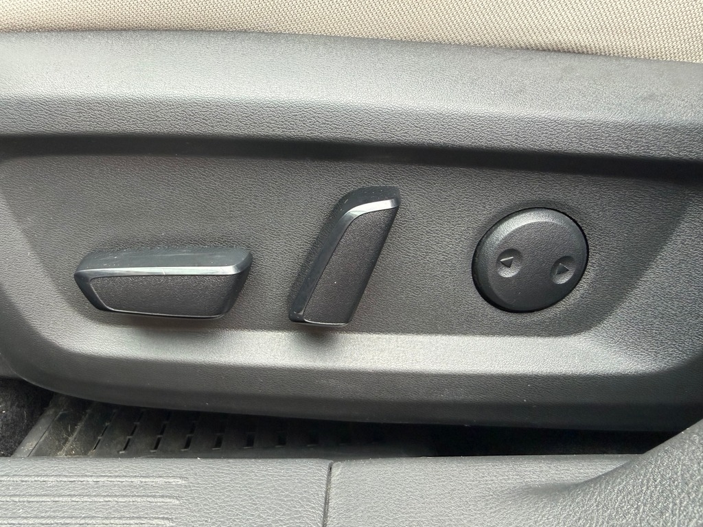 2022 Nissan Rogue SV  at Braxton Motor Co