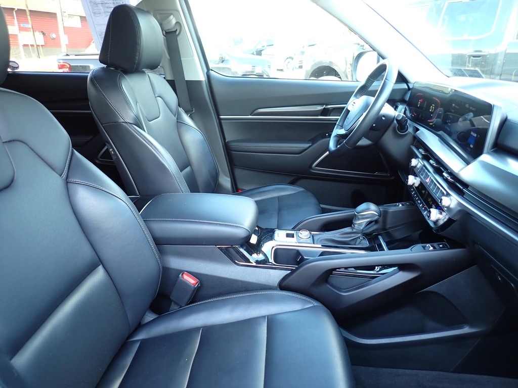 2024 Kia Telluride S  at Star Lake Ford