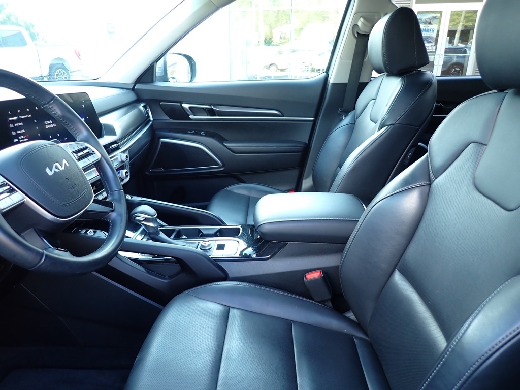2024 Kia Telluride S  at Star Lake Ford