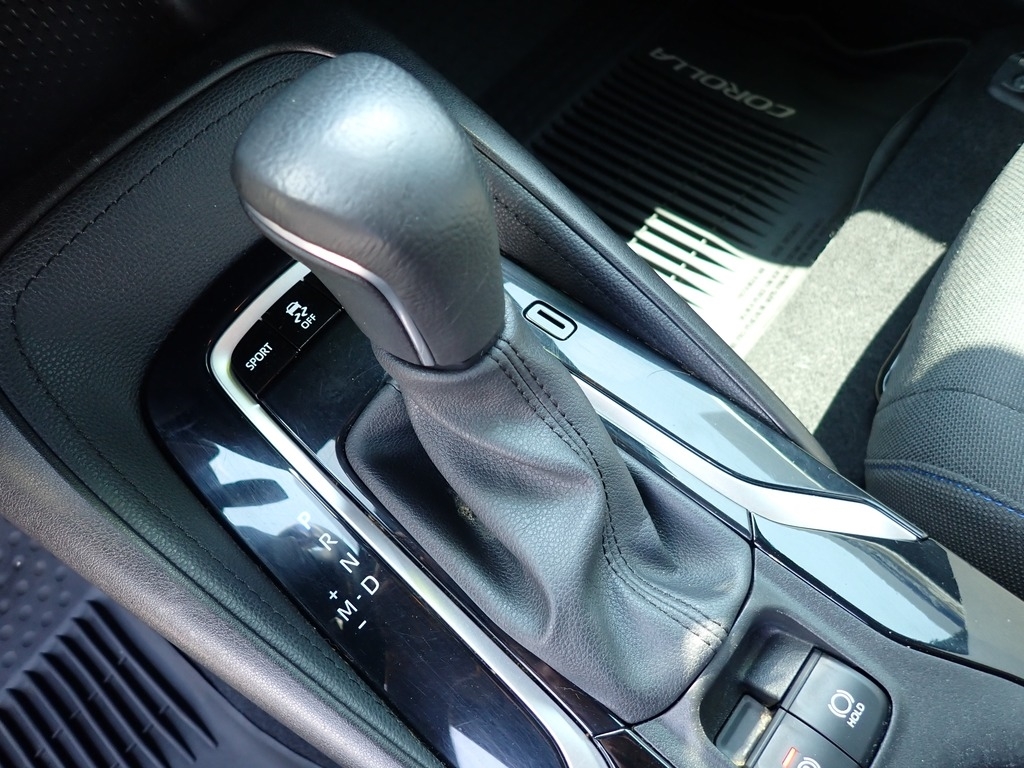 2020 Toyota Corolla SE  at Lake View Ford