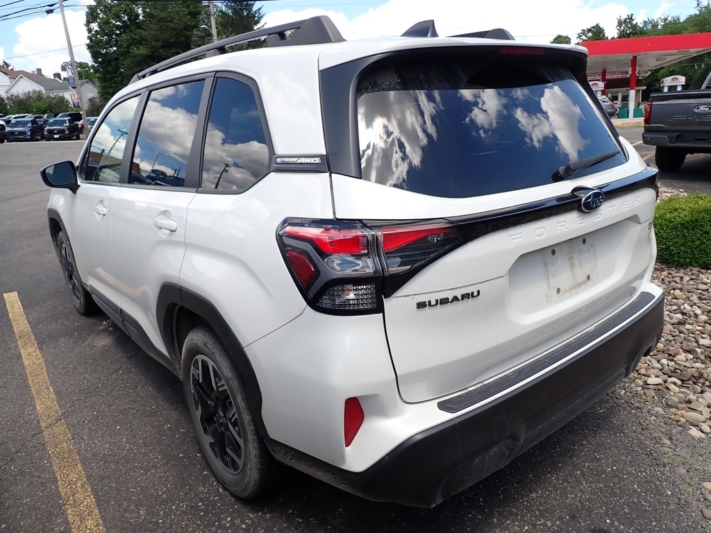 2025 Subaru Forester Premium  at Solomon Chevrolet