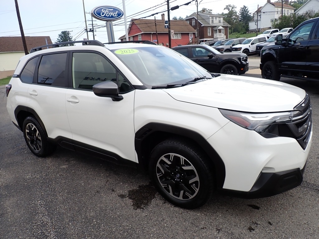 2025 Subaru Forester Premium - 9