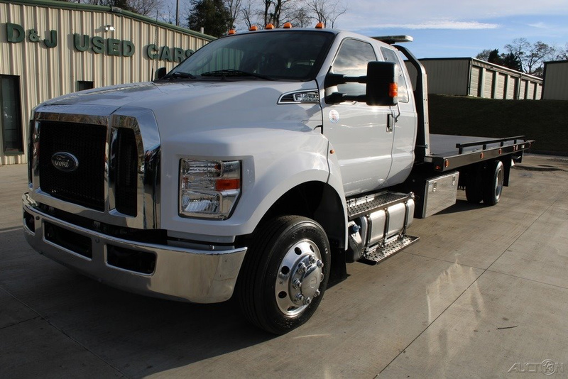 2023 Ford F-650's photo