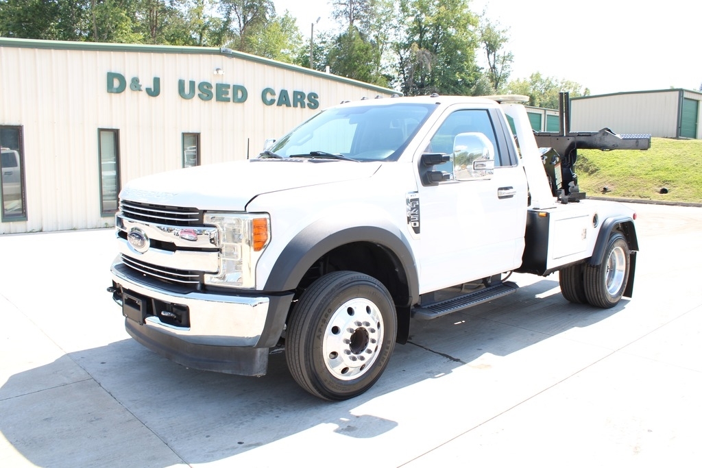 2017 Ford F-450 Super Duty Chassis Cab