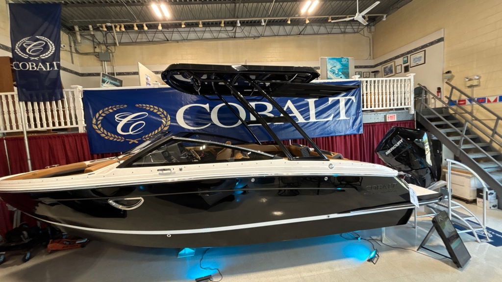 New 2026 Edgewater 262CX Dual Console, 08050 Manahawkin - Boat Trader