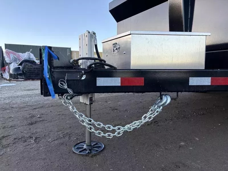 Trailer Photo 24