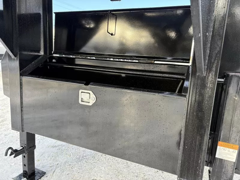 Trailer Photo 15