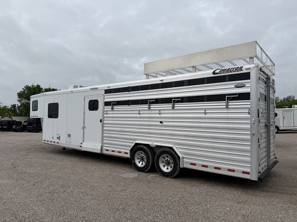 Trailer Photo 2
