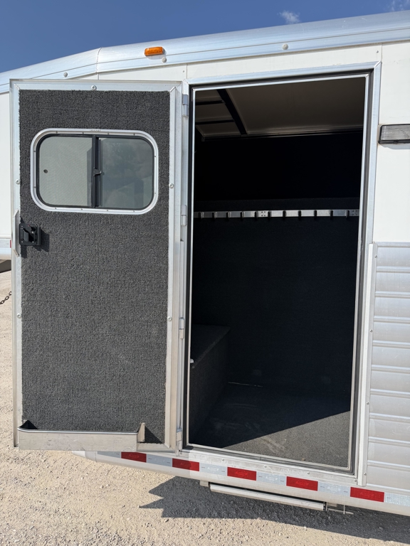 Trailer Photo 2