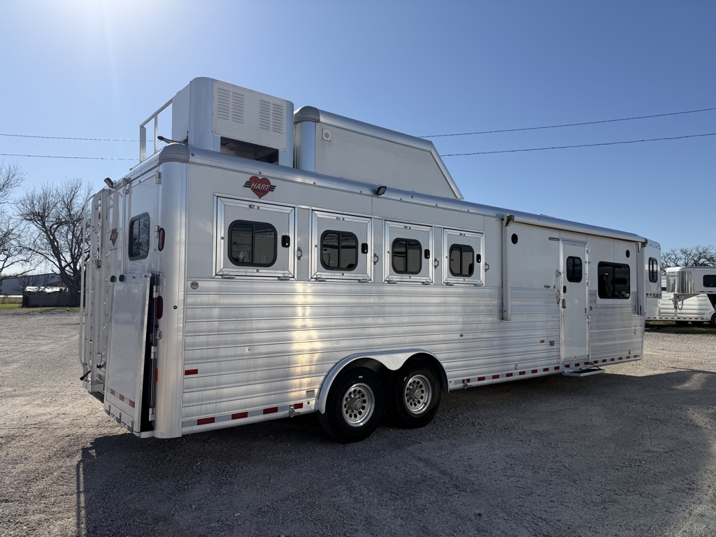 Trailer Photo 9