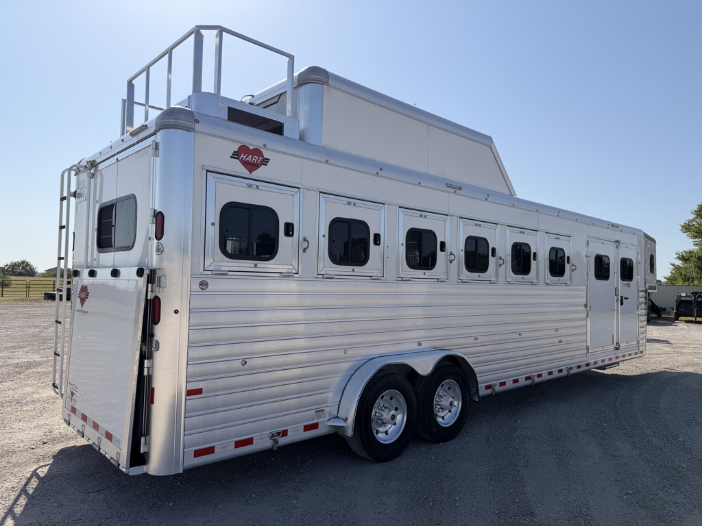 Trailer Photo 11