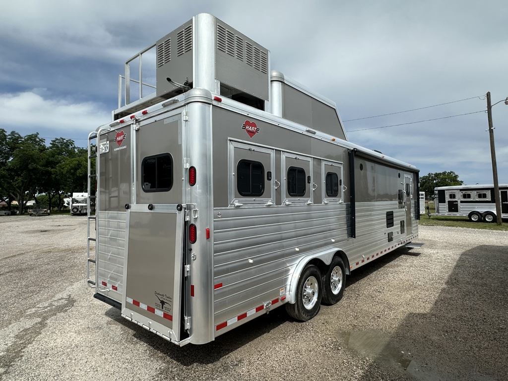 Trailer Photo 4